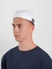 Белый кепка без козырька "Докер"