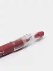 Бордовый карандаш-помада Violet для губ, матовый