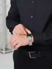 Черный кварцевые мужские часы наручные