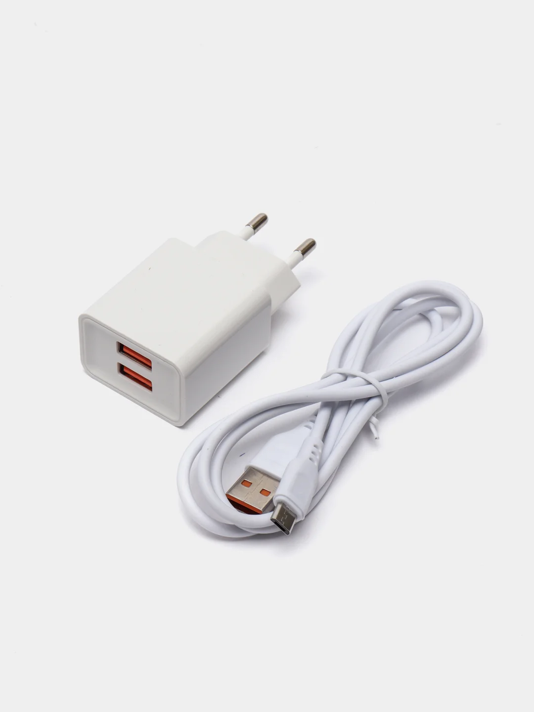Сетевое зарядное устройство Denmen DC02 с проводом Type-C, microUSB, Lightning, 2.4 A