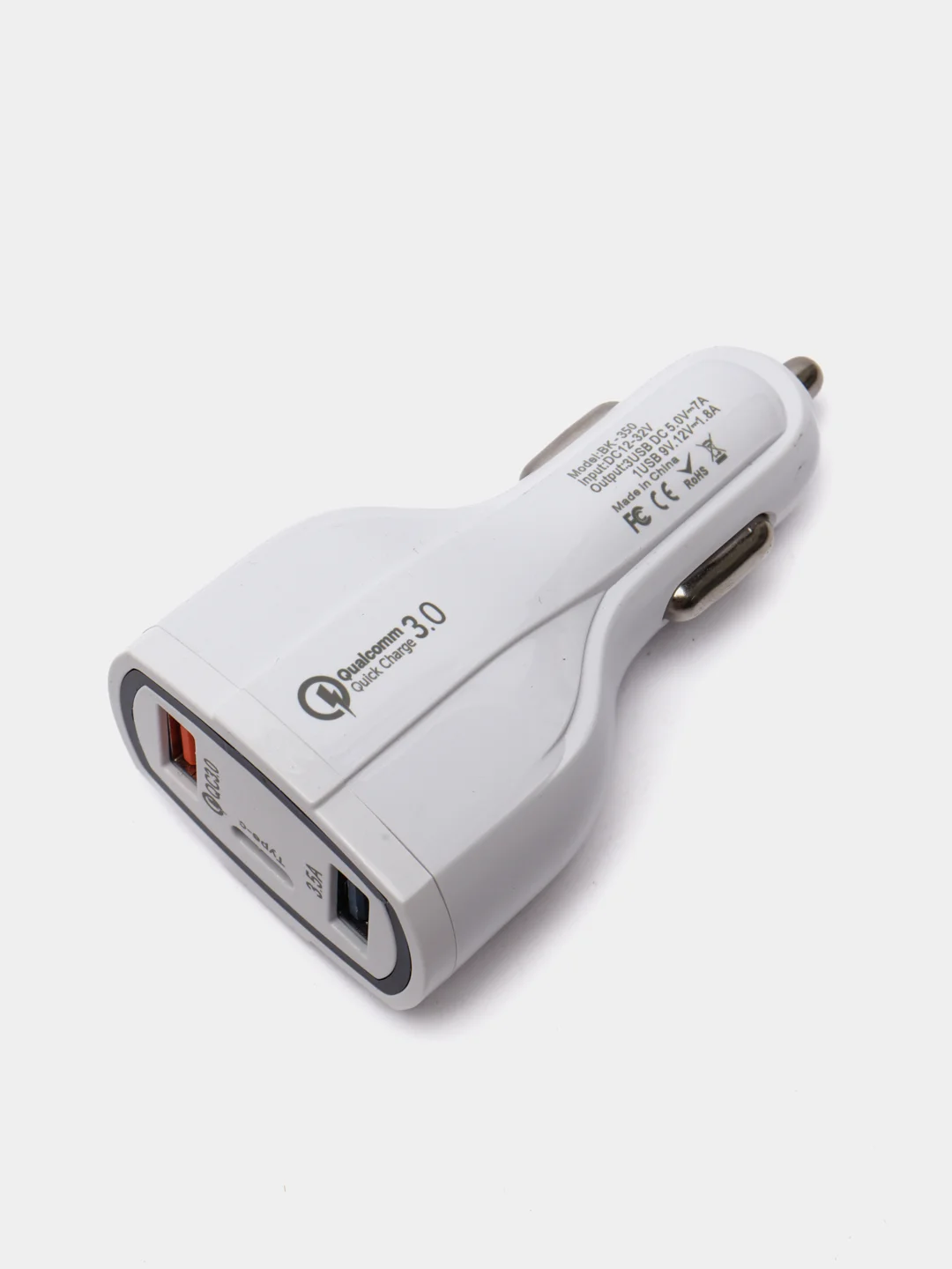 Белый автомобильное зарядное устройство 2 USB и Type C