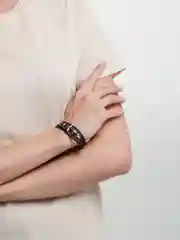 Тёмно-серый браслет