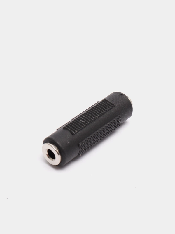 Переходник соединитель Jack 3,5 mm черный