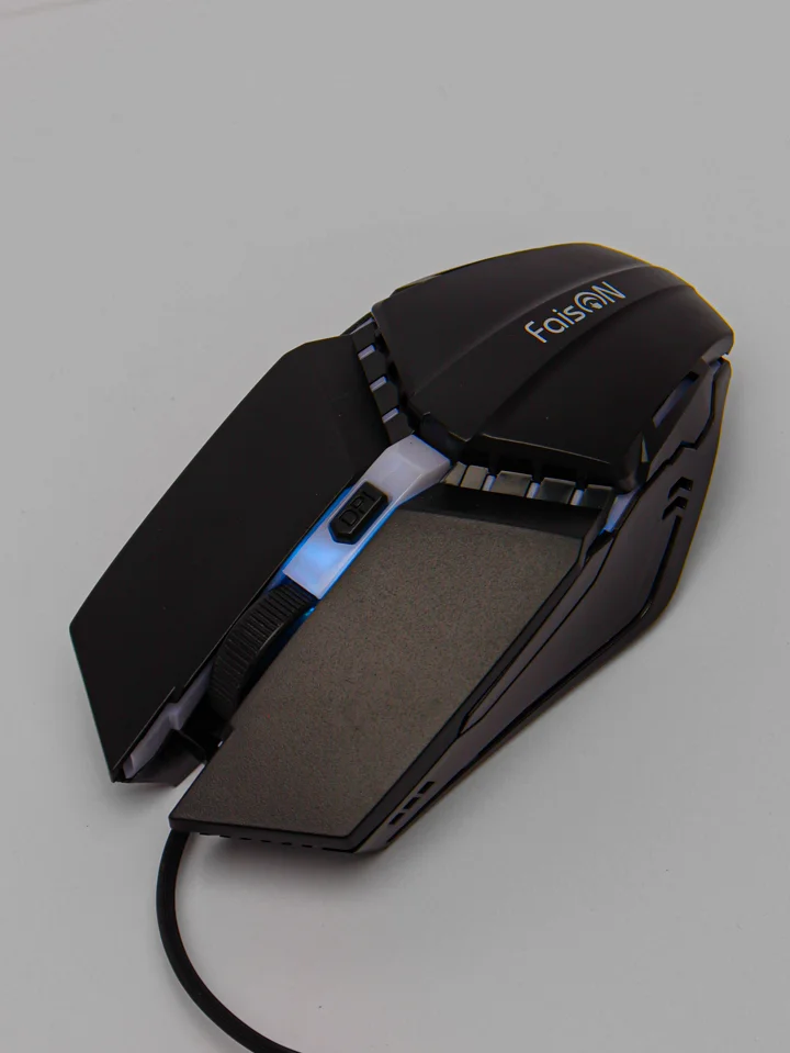 Мышь проводная FaisON, M-11, Balance, игровая, кабель 1,5 м, RGB подсветка, USB, 4 кнопки
