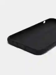 Черный чехол на iPhone 11 / iPhone 11 Pro / iPhone 11 Pro Max / Накладка / Пластиковый чехол