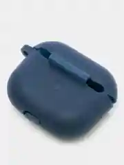 Темно-синий силиконовый чехол для наушников Apple Airpods 3 с карабином в комплекте