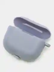 Сиреневый силиконовый чехол для наушников Apple Airpods 3 с карабином в комплекте