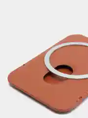 Коричневый чехол-бумажник из эко-кожи с поддержкой MagSafe для телефона