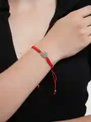 Слоновая кость браслет красная нить