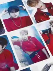 Красный карточки k-pop "Stray Kids", ламинированные, 8 штук