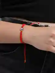 Серый меланж браслет "Красная нить"