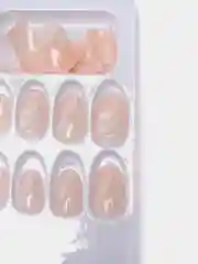 Бордовый накладные ногти с дизайном