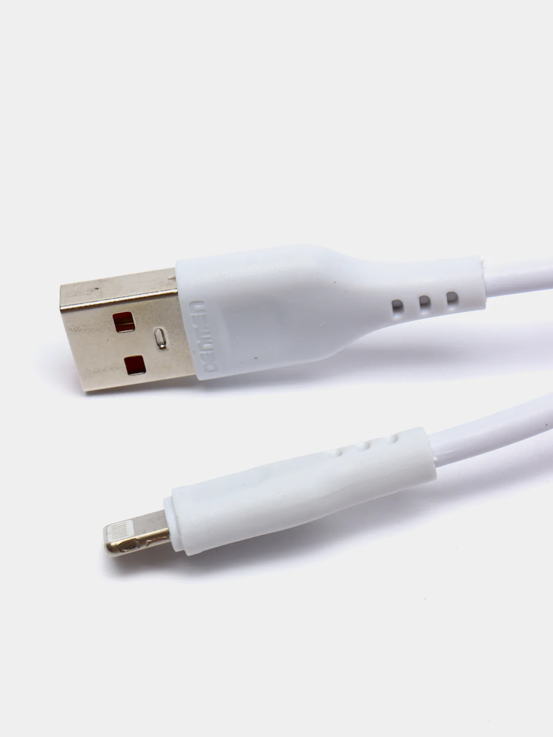 Сетевое зарядное устройство Denmen DC02 с проводом Type-C, microUSB, Lightning, 2.4 A