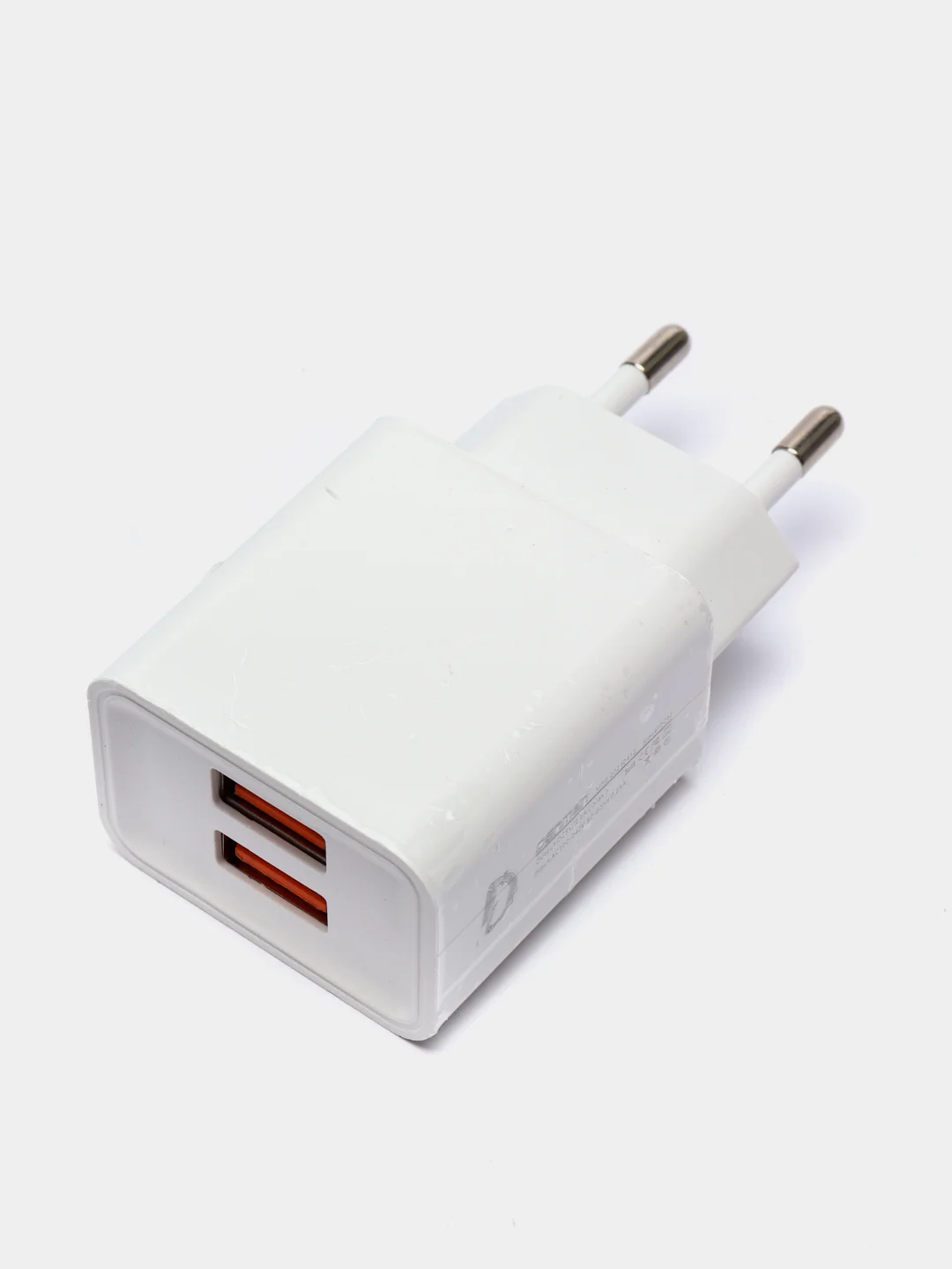 Сетевое зарядное устройство Denmen DC02 с проводом Type-C, microUSB, Lightning, 2.4 A