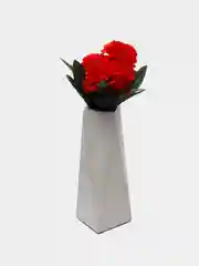 Красный искусственные цветы, хризантемы