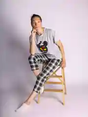Пижама женская с шортами и брюками