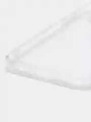 Алый чехол на iPhone 4