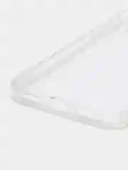 Алый чехол на iPhone 4