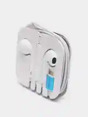 Белый наушники с микрофоном