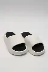 Черный шлепанцы женские