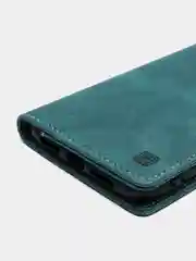 Тёмно-зелёный чехол для iPhone 11 с карманом для карт и подставкой