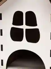 Белый чайный домик