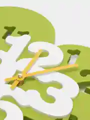 Зеленый интерьерные настенные часы "Сердце"