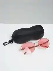 Розовый солнцезащитные очки