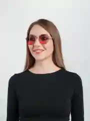 Красный солнцезащитные очки