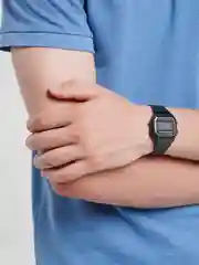 Черный часы наручные