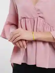 Салатовый браслет нить на удачу