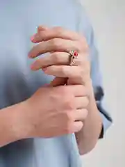 Красный кольцо "Око"