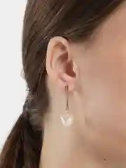 Белый серьги-подвески гвоздики с жемчужинами