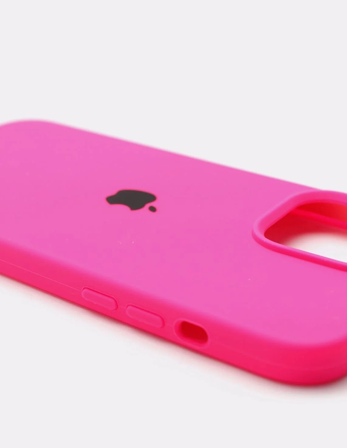 Фуксия силиконовый защитный чехол для iPhone 13 с закрытым низом