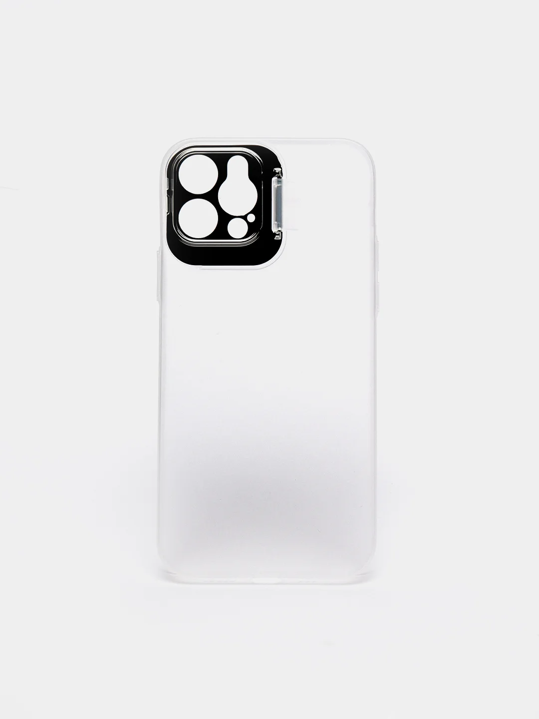 Белый чехол для iPhone 12 Pro пластиковый матовый ультратонкий с защитой камеры