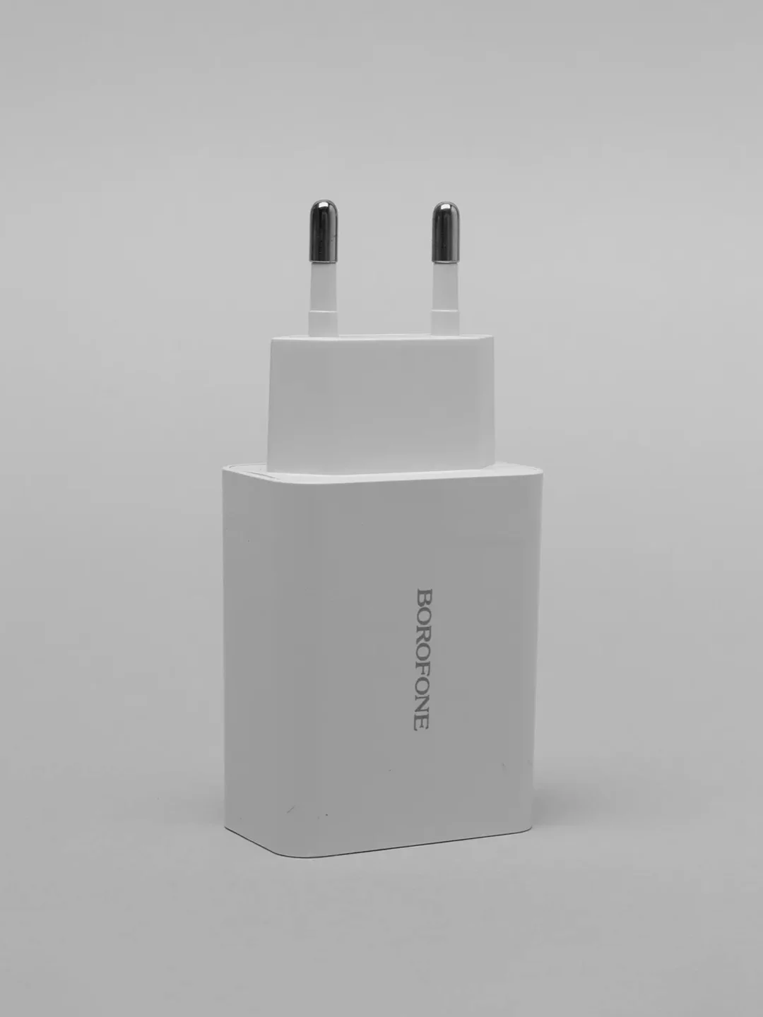 Зарядное устройство Borofone BA21A, 1xUSB, QC 3.0, 3A, 18W, для iPhone и Android