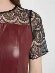 Бордовый платье женское из экокожи, с гипюром