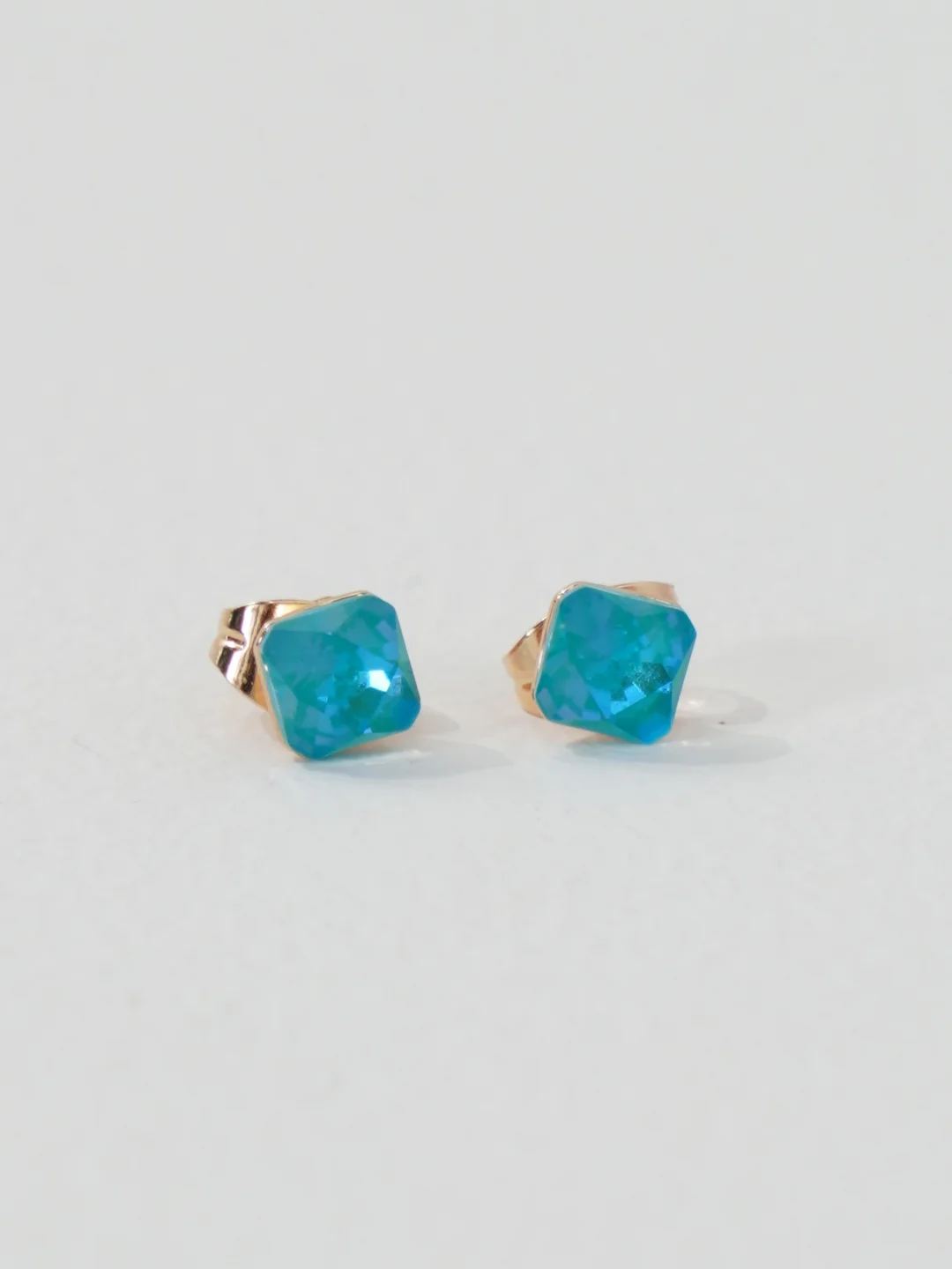 Бирюзовый серьги-гвоздики Swarovski (квадрат), Xuping