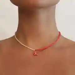 Розовый чокер из бисера с мишкой