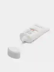 Солнцезащитный крем для кожи лица и тела Jigott SPF50 UVA+UVB WHITENING SUN BLOCK, 70 мл