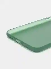 Зеленый чехол для iPhone 11 пластиковый матовый ультратонкий  с защитой камеры