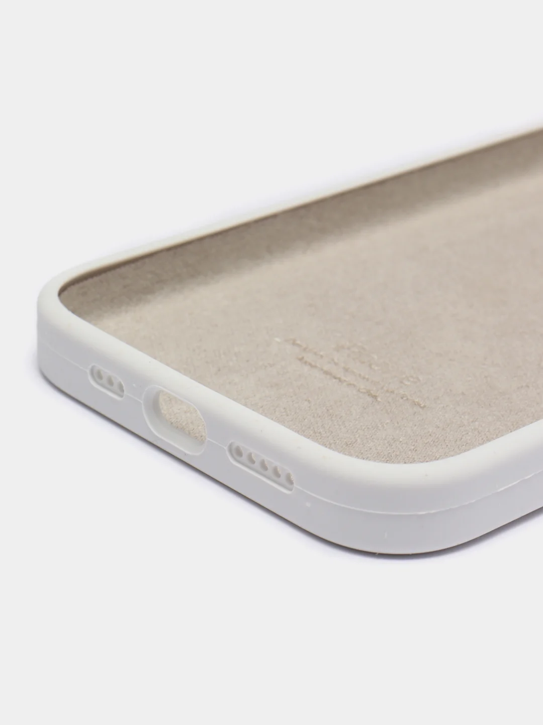 Бежевый чехол Silicone Case для Apple iPhone 13 Pro