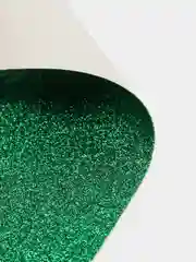 Зеленый кожзам с мелкими блестками искуственная кожа для бантиков