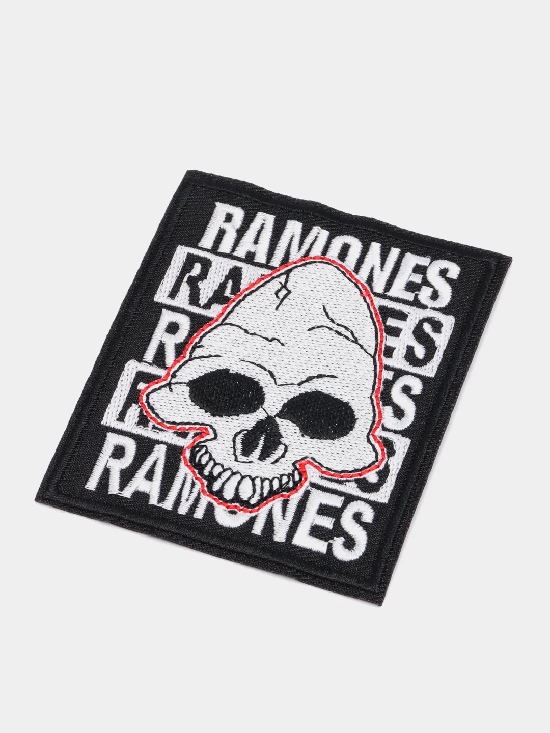 Термонашивка "Ramones с черепом"