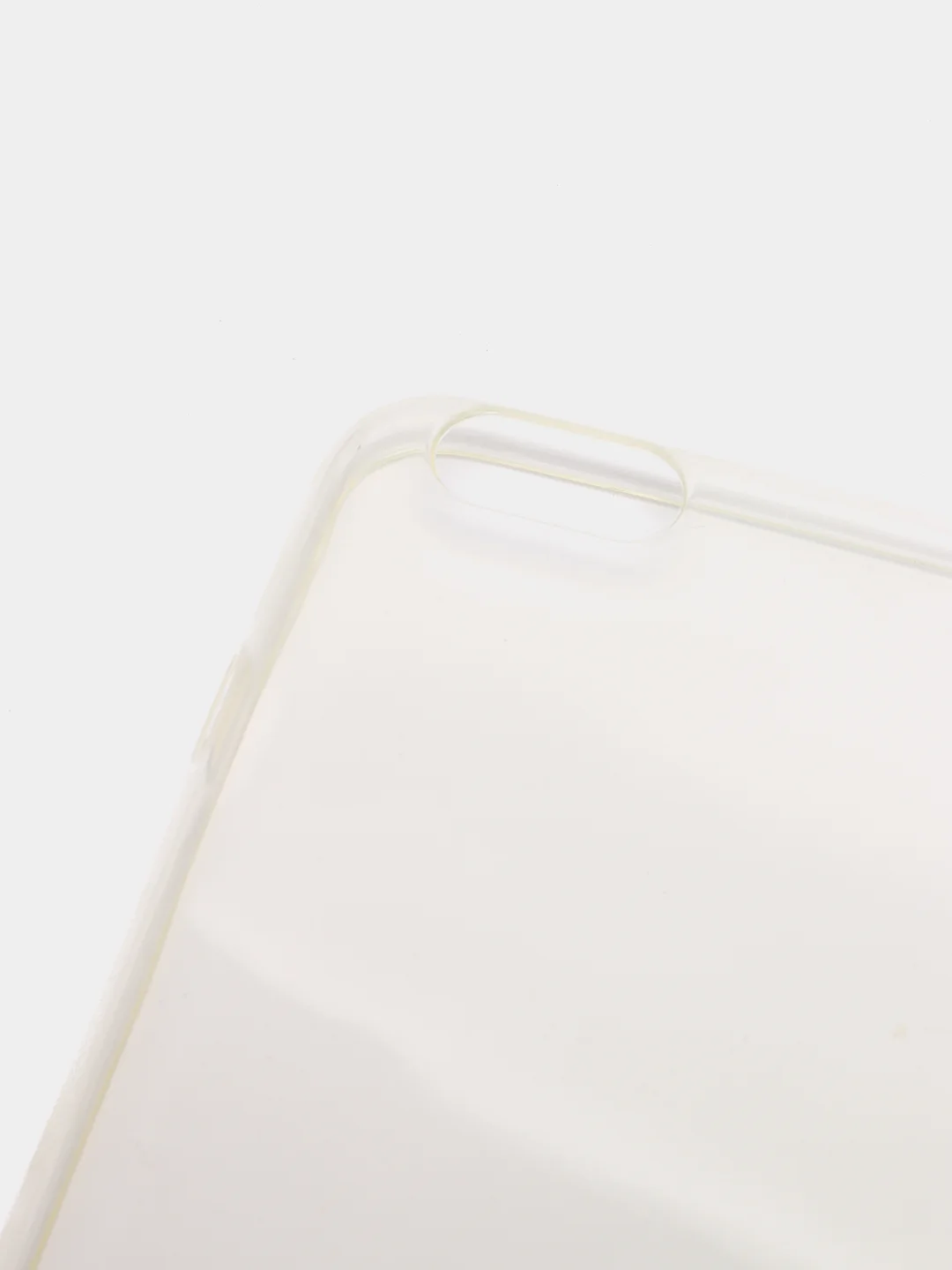 Силиконовый чехол на iPhone прозрачный