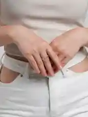 Серебряный кольцо плетеное "Love"