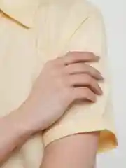 Золотой кольцо на палец
