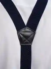 Белый подтяжки мужские