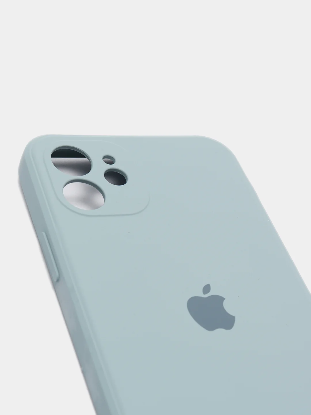Небесно-голубой чехол для iPhone 12 с защитным стеклом в комплекте