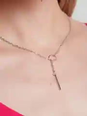 Серебряный цепочка на шею с подвеской